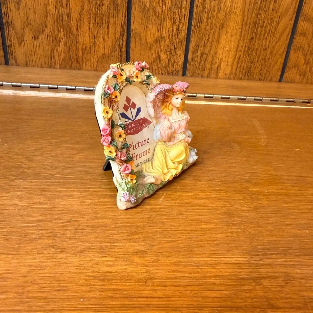 Family Traditions miniature resin